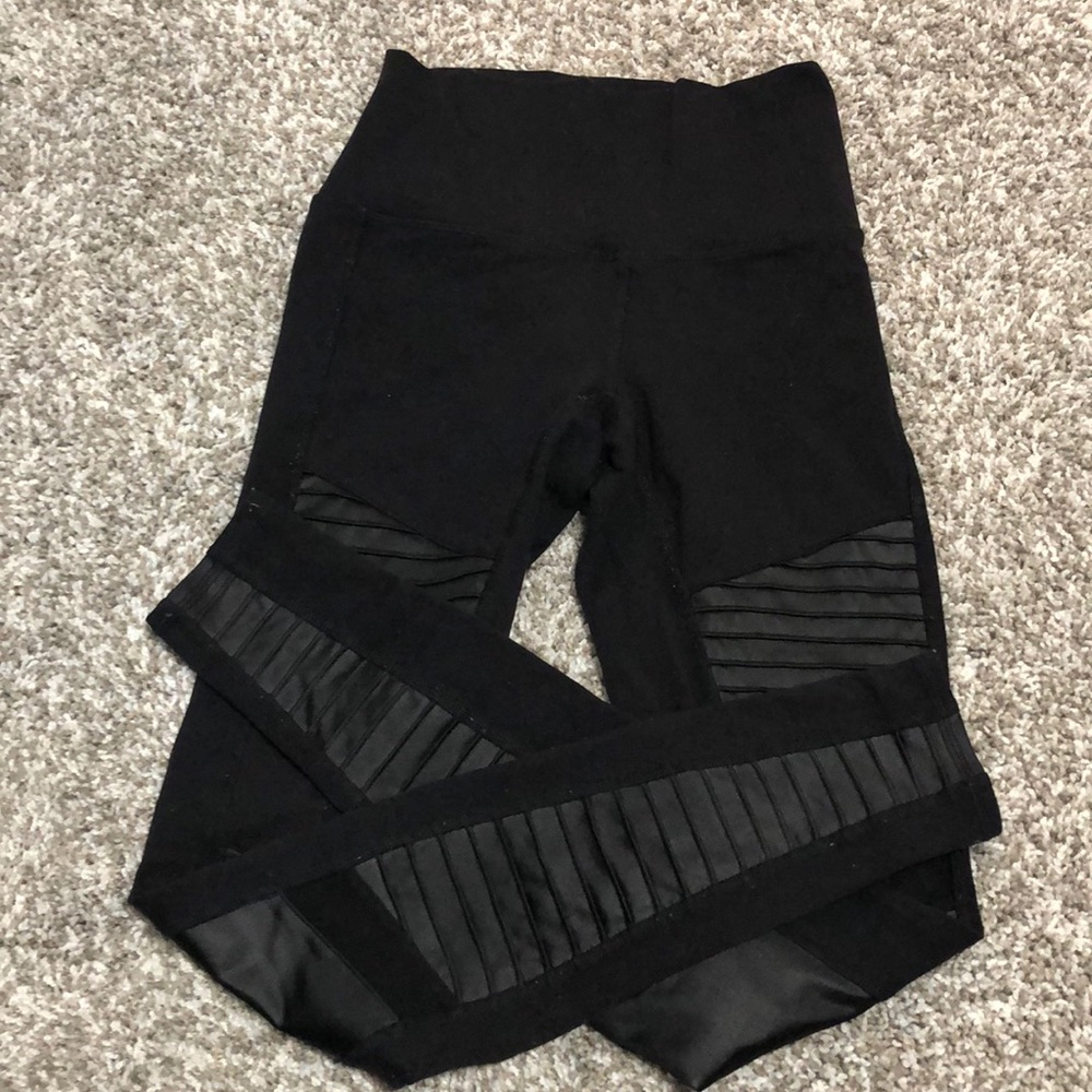 Alo Moto High Waisted leggings